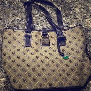 Dooney & Bourke Hobo/Wallet Black/Grey